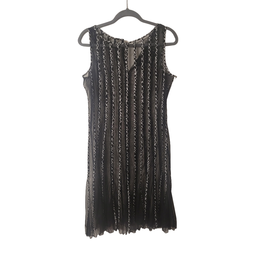 Sandra Darren Black Sheath Mini Dress Scoop Neck